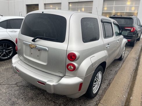 Used 2007 Chevrolet HHR LS image 3