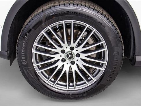 Certified 2026 Mercedes-Benz GLC 300 4MATIC image 9
