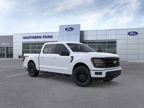 New 2025 Ford F150 XLT w/ Equipment Group 302A MID image 8
