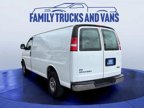 Used 2022 GMC Savana 2500 w/ Driver Convenience Package RWD image 3