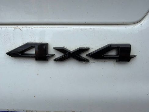 Used 2023 Jeep Grand Cherokee L Laredo AWD/4WD image 6