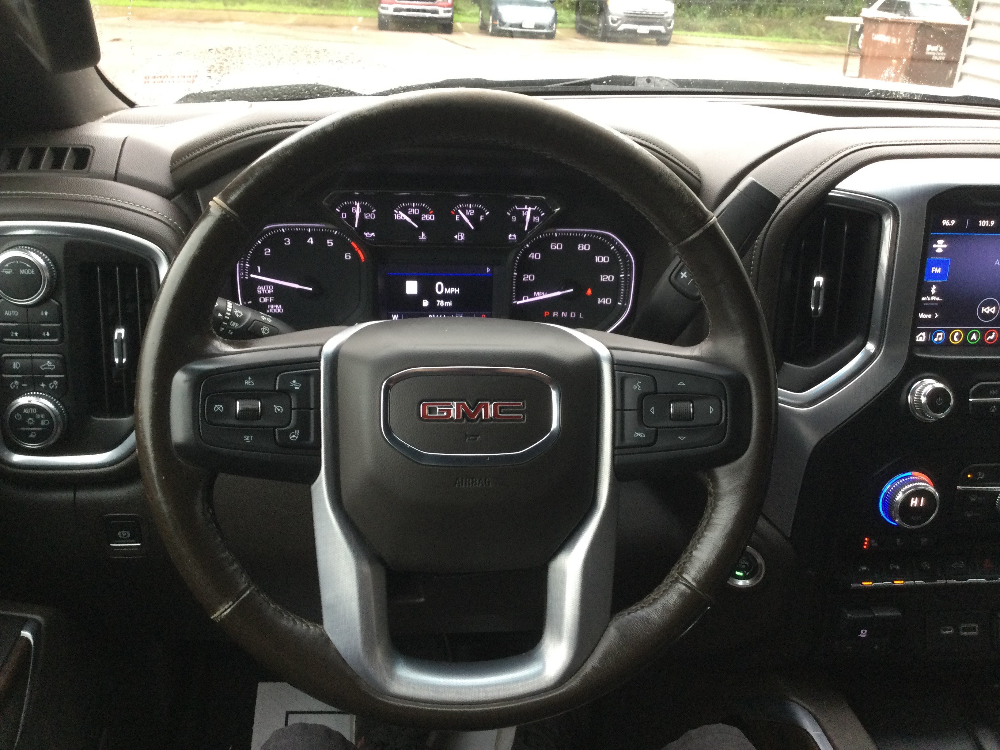 Used 2021 GMC Sierra 1500 SLT w/ SLT Premium Plus Package AWD/4WD image 18