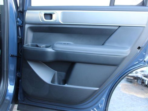 Used 2025 Hyundai Santa Fe SEL image 40