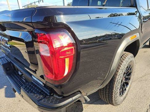 New 2026 GMC Canyon Elevation w/ Convenience Package RWD image 11