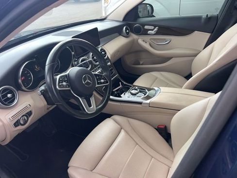 Used 2019 Mercedes-Benz C 300 Sedan image 7