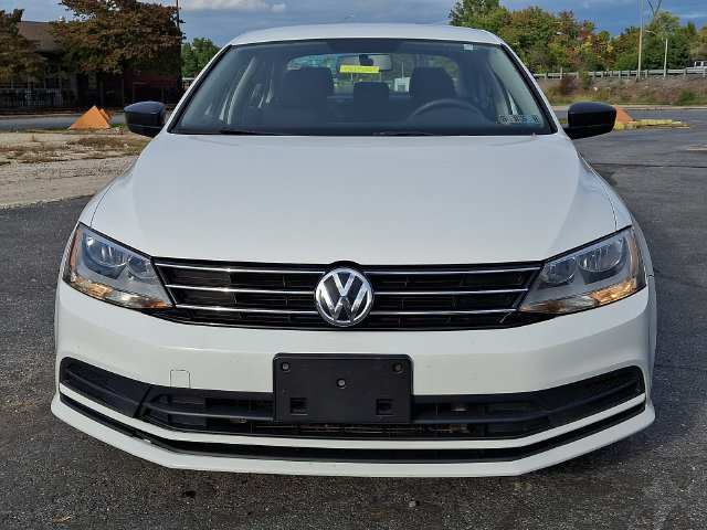 Used 2016 Volkswagen Jetta S FWD image 2
