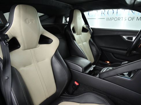 Used 2015 Jaguar F-TYPE R RWD image 22