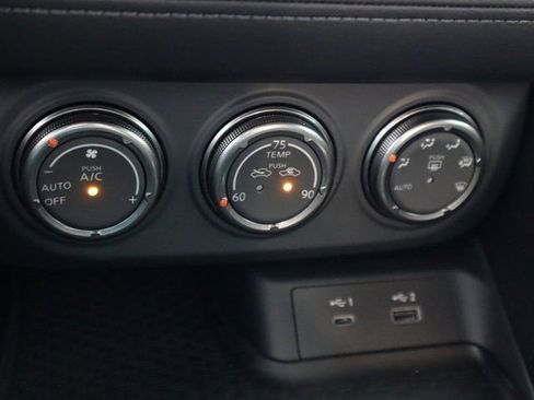 Used 2024 Nissan Z Performance w/ Floor Mat Package image 22