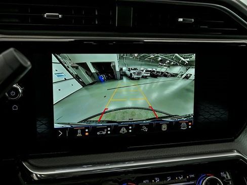 New 2026 GMC Sierra 2500 Denali w/ Denali Reserve Package image 15