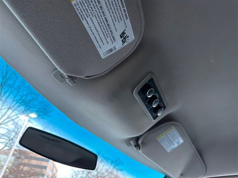 Used 2012 Chevrolet Express 1500 LS image 28