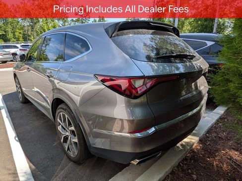 Used 2022 Acura MDX SH-AWD w/ Technology Package image 4