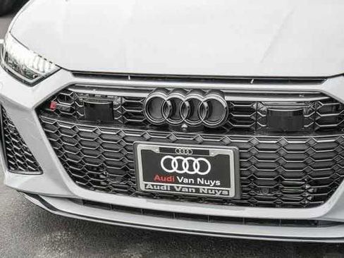 New 2025 Audi RS 7 Performance AWD/4WD image 9
