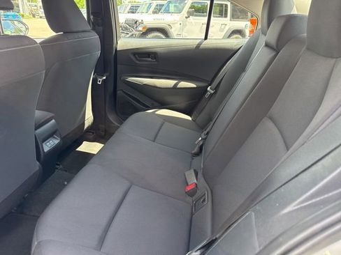 Used 2023 Toyota Corolla LE w/ Carpet Mat Package (TMS) FWD image 22