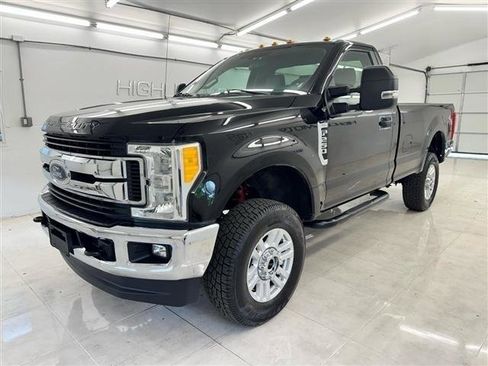 Used 2017 Ford F250 XLT w/ XLT Value Package AWD/4WD image 1