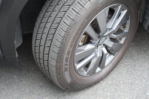 Used 2025 Nissan Pathfinder SV AWD/4WD image 11