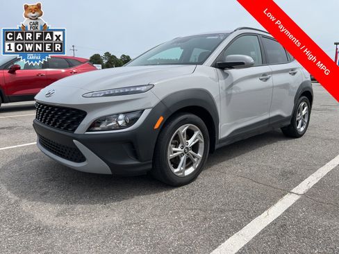 Used 2023 Hyundai Kona SEL image 1