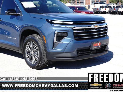 New 2026 Chevrolet Traverse LT w/ Driver Confidence Package image 39