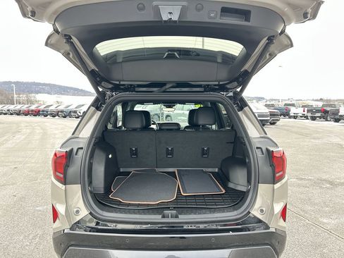 Used 2026 GMC Terrain AT4 w/ Convenience Package III image 19