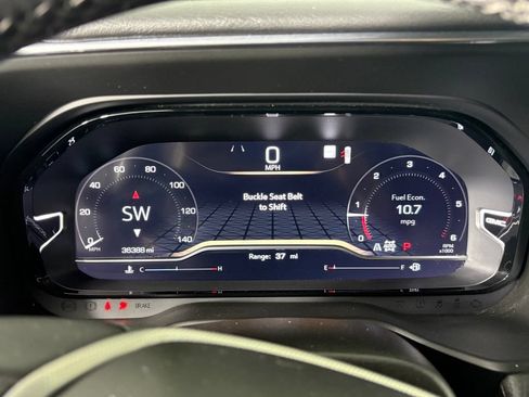 Used 2022 GMC Yukon Denali w/ Advanced Technology Package AWD/4WD image 20