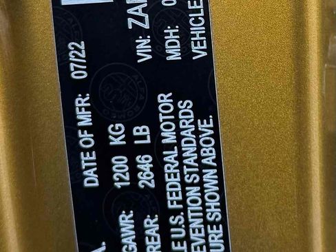 Used 2023 Alfa Romeo Giulia Veloce image 29