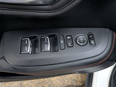 Certified 2023 Honda HR-V Sport image 14