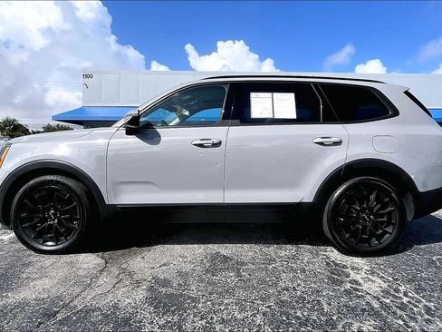 Used 2022 Kia Telluride EX w/ EX Premium Package image 31