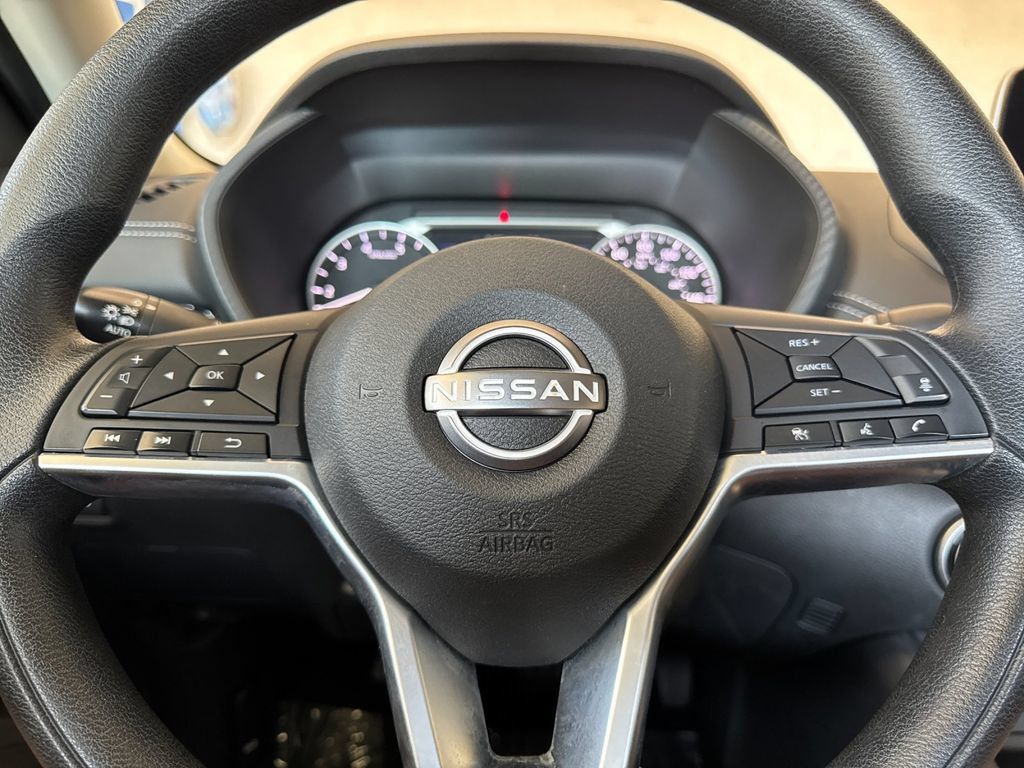 Used 2024 Nissan Sentra SV FWD image 21