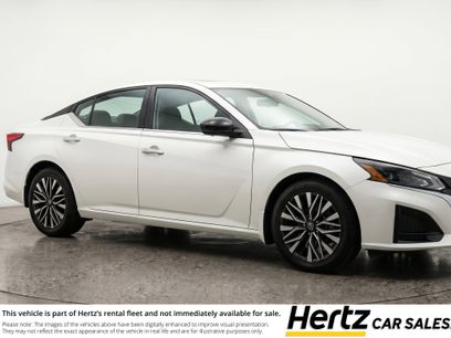 Used 2025 Nissan Altima 2.5 SV