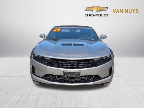 Used 2023 Chevrolet Camaro LT w/ Technology Package RWD image 2