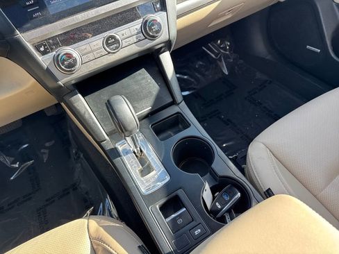 Used 2017 Subaru Legacy 3.6R Limited image 35