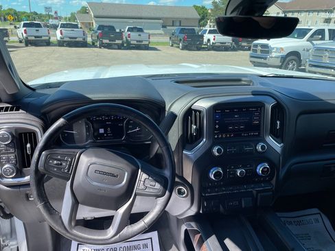 Used 2020 GMC Sierra 3500 Denali w/ Denali Ultimate Package AWD/4WD image 27