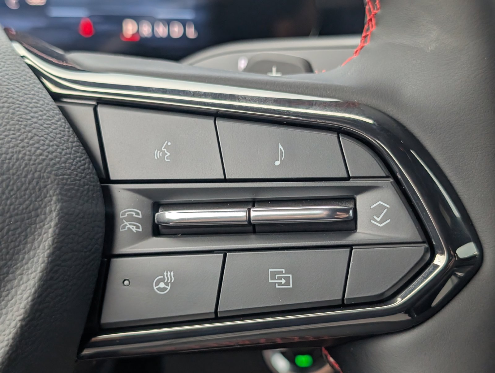New 2027 Chevrolet Traverse RS w/ LPO, Assistance Package FWD image 19