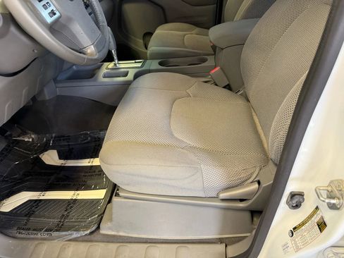 Used 2019 Nissan Frontier SV w/ Value Truck Package image 10