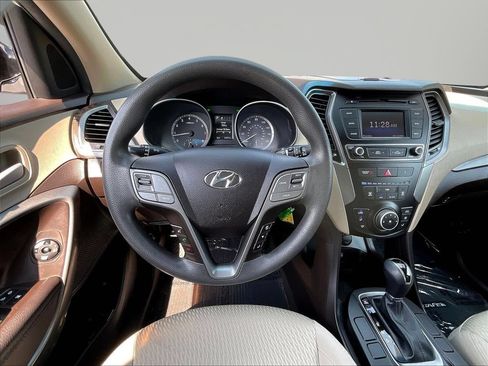 Used 2017 Hyundai Santa Fe Sport AWD/4WD image 8