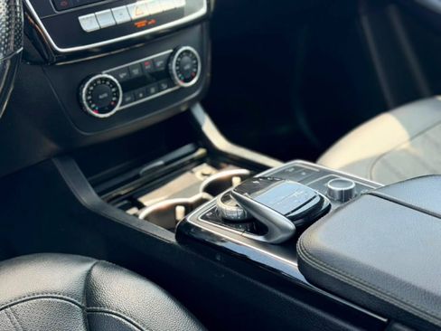 Used 2019 Mercedes-Benz GLS 450 4MATIC w/ Premium 1 Package image 33