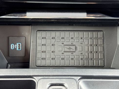 Used 2024 Ford F150 Lariat w/ Equipment Group 502A High AWD/4WD image 34