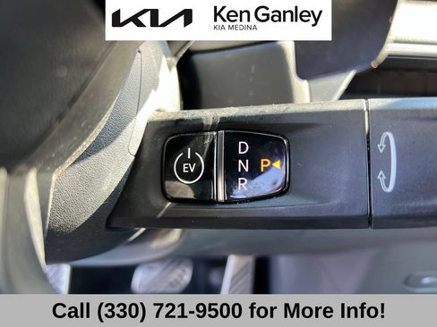Certified 2024 Kia EV9 GT-Line AWD/4WD image 33