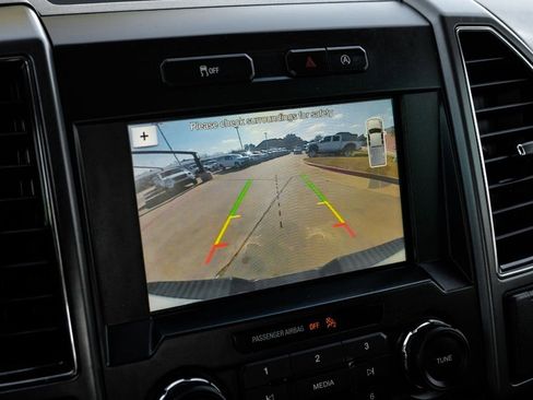 Used 2018 Ford F150 XLT w/ Equipment Group 302A Luxury image 18