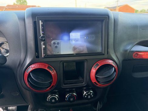Used 2016 Jeep Wrangler Unlimited Sport w/ Trailer Tow Group AWD/4WD image 33