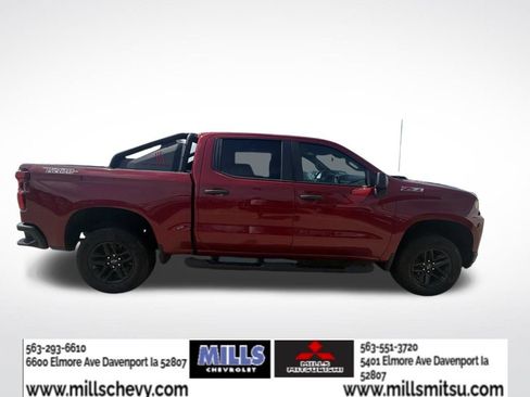 Used 2019 Chevrolet Silverado 1500 Custom Trail Boss w/ Custom Convenience Package AWD/4WD image 4