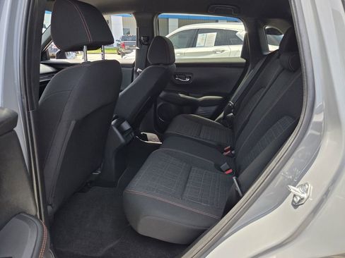 Used 2025 Honda HR-V Sport image 12