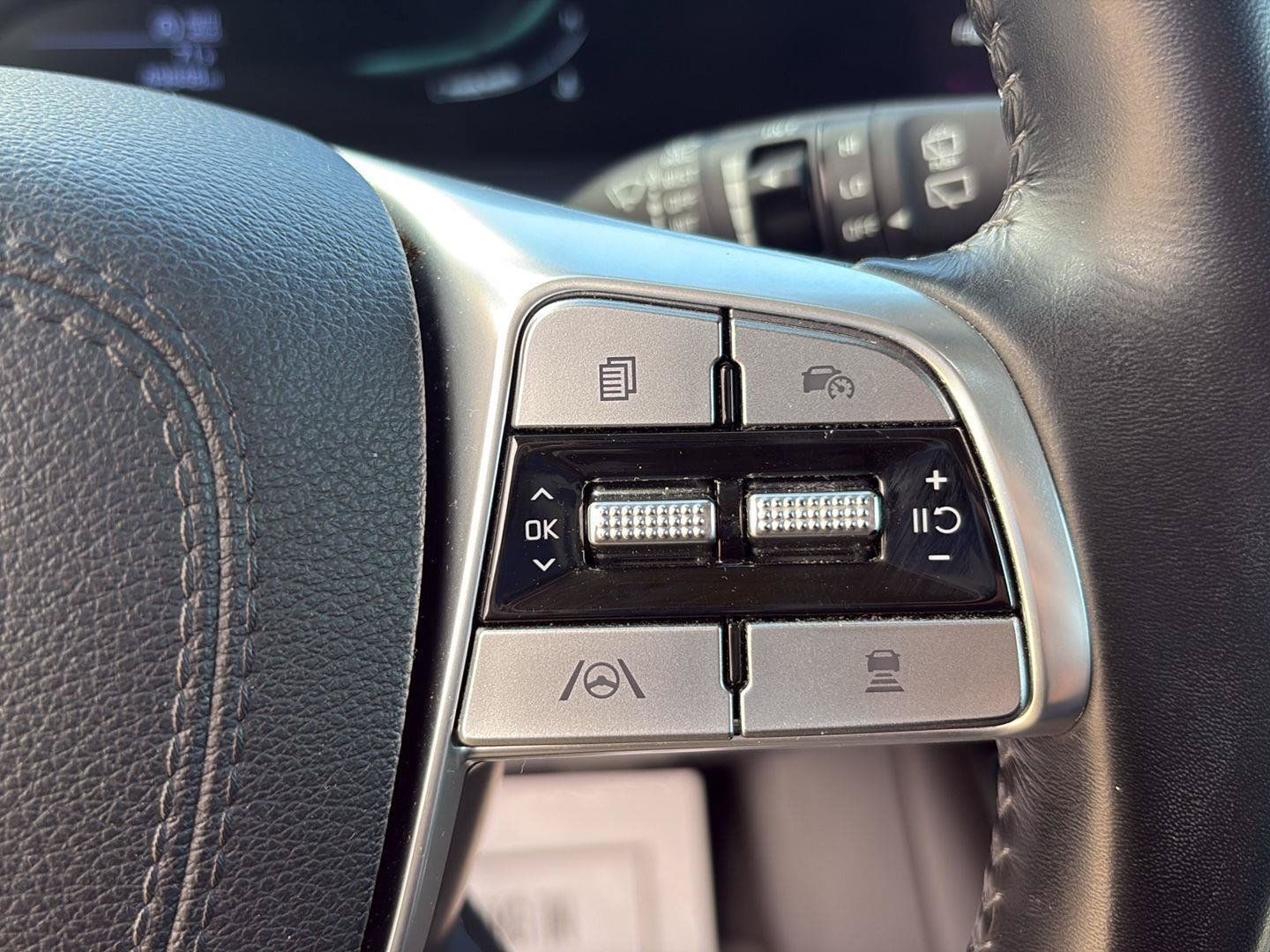 Used 2024 Kia Telluride S w/ S Sunroof Package AWD/4WD image 9