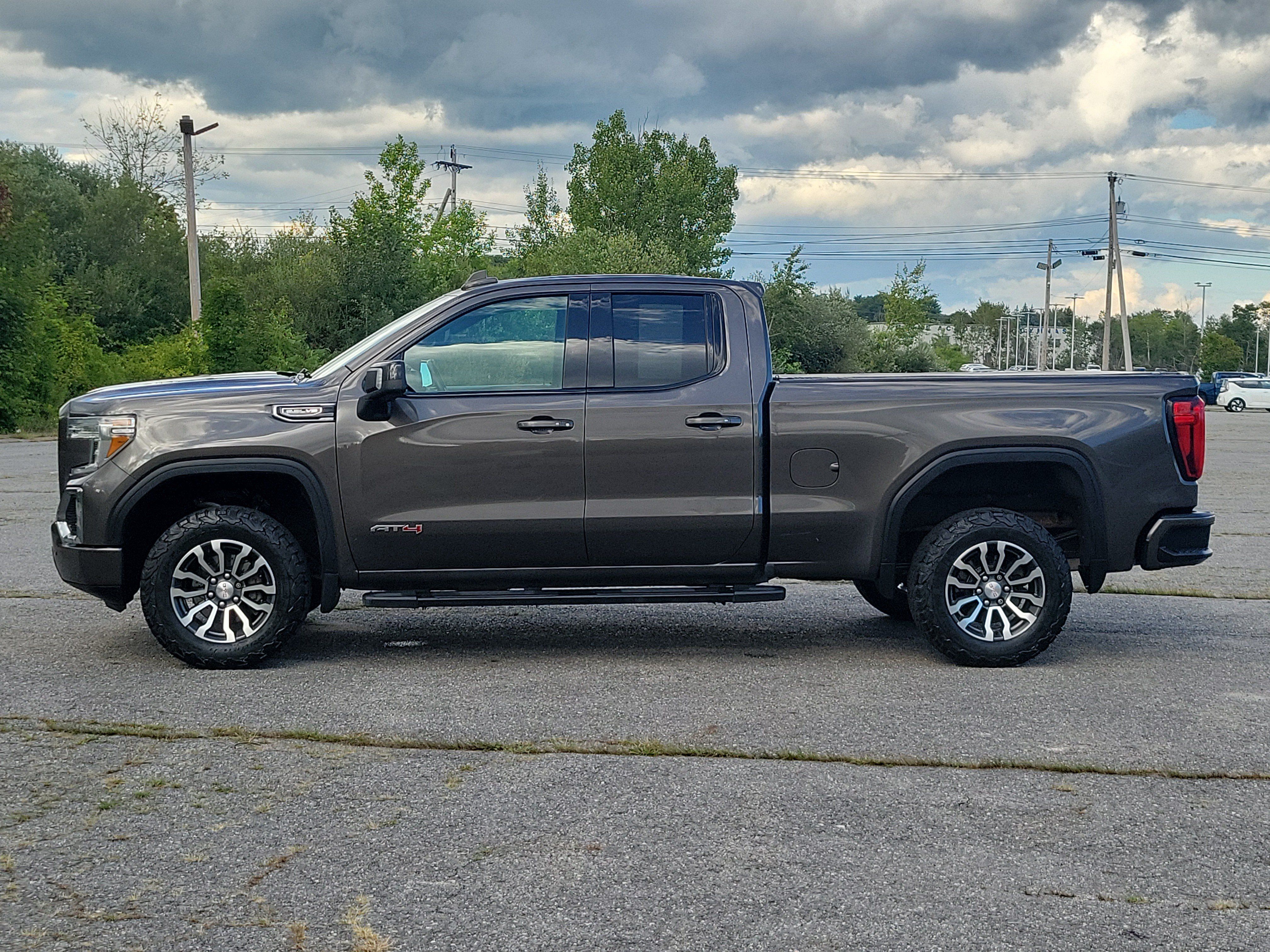 Used 2019 GMC Sierra 1500 AT4 w/ AT4 Premium Package AWD/4WD image 8