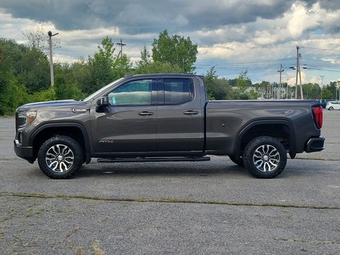 Used 2019 GMC Sierra 1500 AT4 w/ AT4 Premium Package AWD/4WD image 8