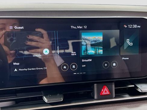 New 2026 Kia Carnival EX image 15