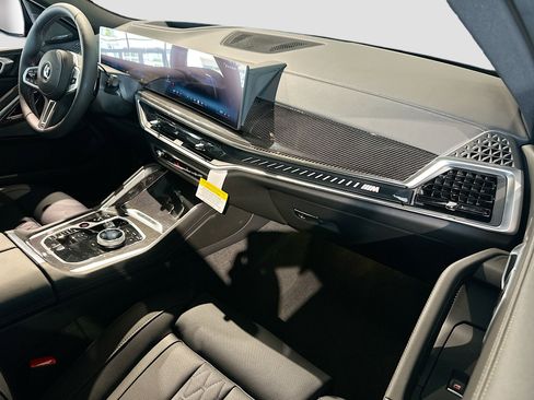 New 2027 BMW X6 M60i AWD/4WD image 23