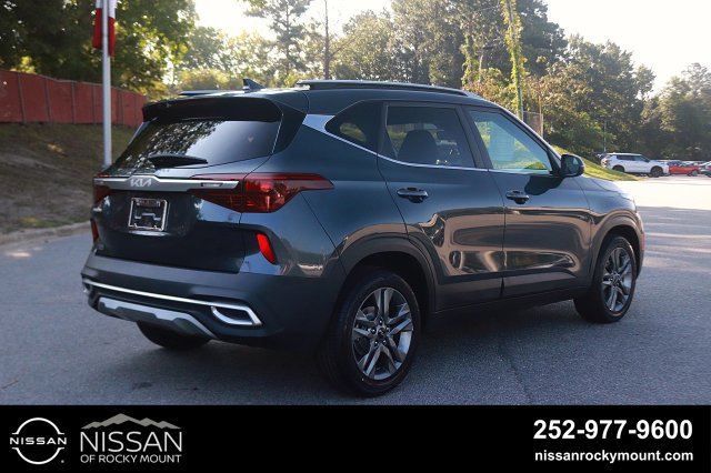 Used 2023 Kia Seltos S w/ Navigation Package FWD image 7