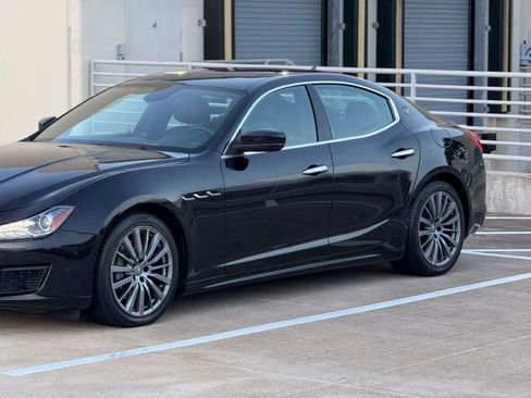 Used 2020 Maserati Ghibli image 3