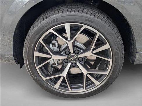 New 2026 Audi Q3 quattro 2.0T AWD/4WD image 9