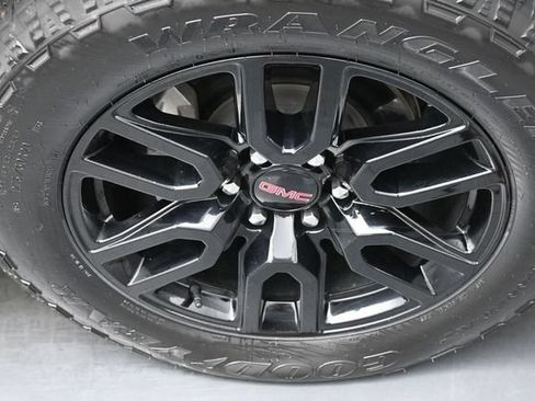 Used 2023 GMC Sierra 1500 Pro w/ Graphite Edition AWD/4WD image 30